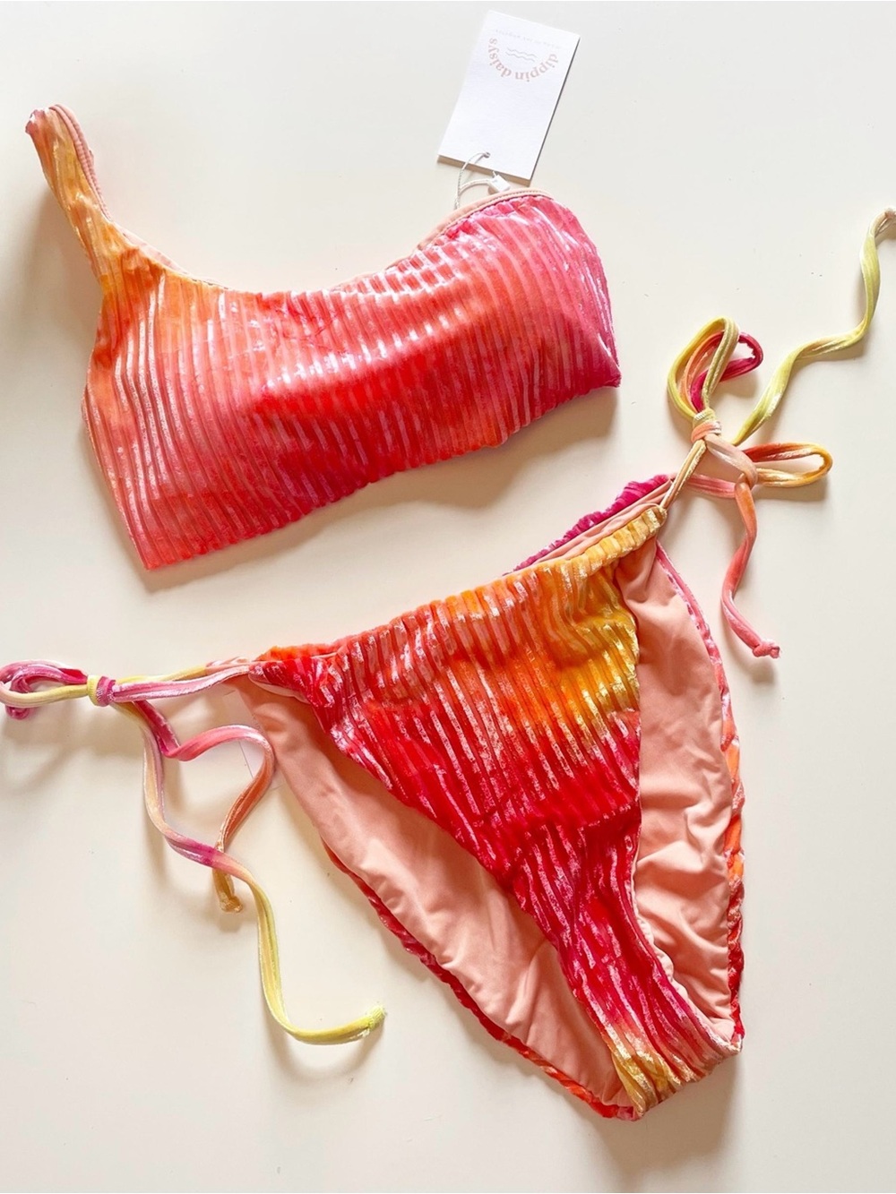 DIPPIN DAISYS NWT PINK VELVET BIKINI
